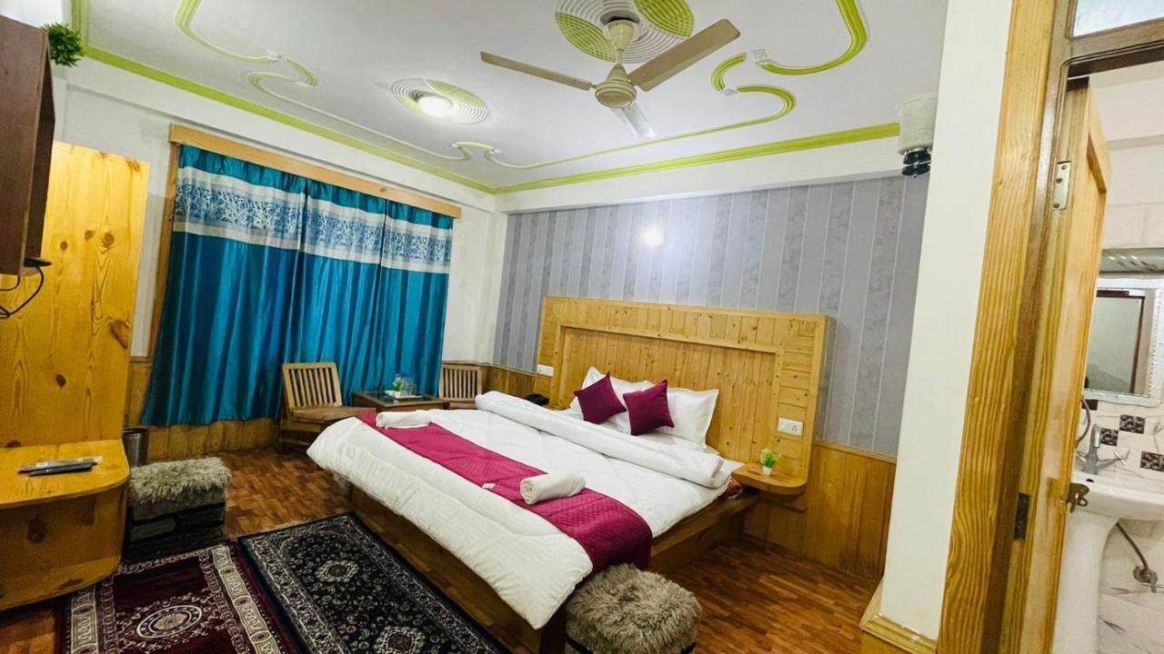Hotel New Hilltop Inn Manali  Exterior photo