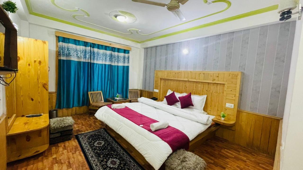 Hotel New Hilltop Inn Manali  Exterior photo